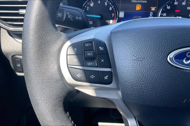 Certified 2023 Ford Explorer XLT w/ Equipment Group 202A RWD image 17