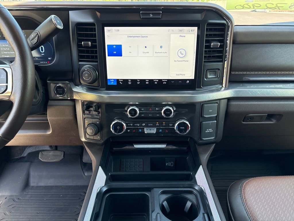 Certified 2025 Ford F250 King Ranch AWD/4WD image 29