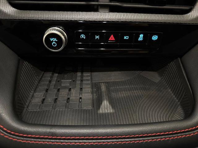 Certified 2025 Ford Explorer ST-Line w/ Premium Package image 29