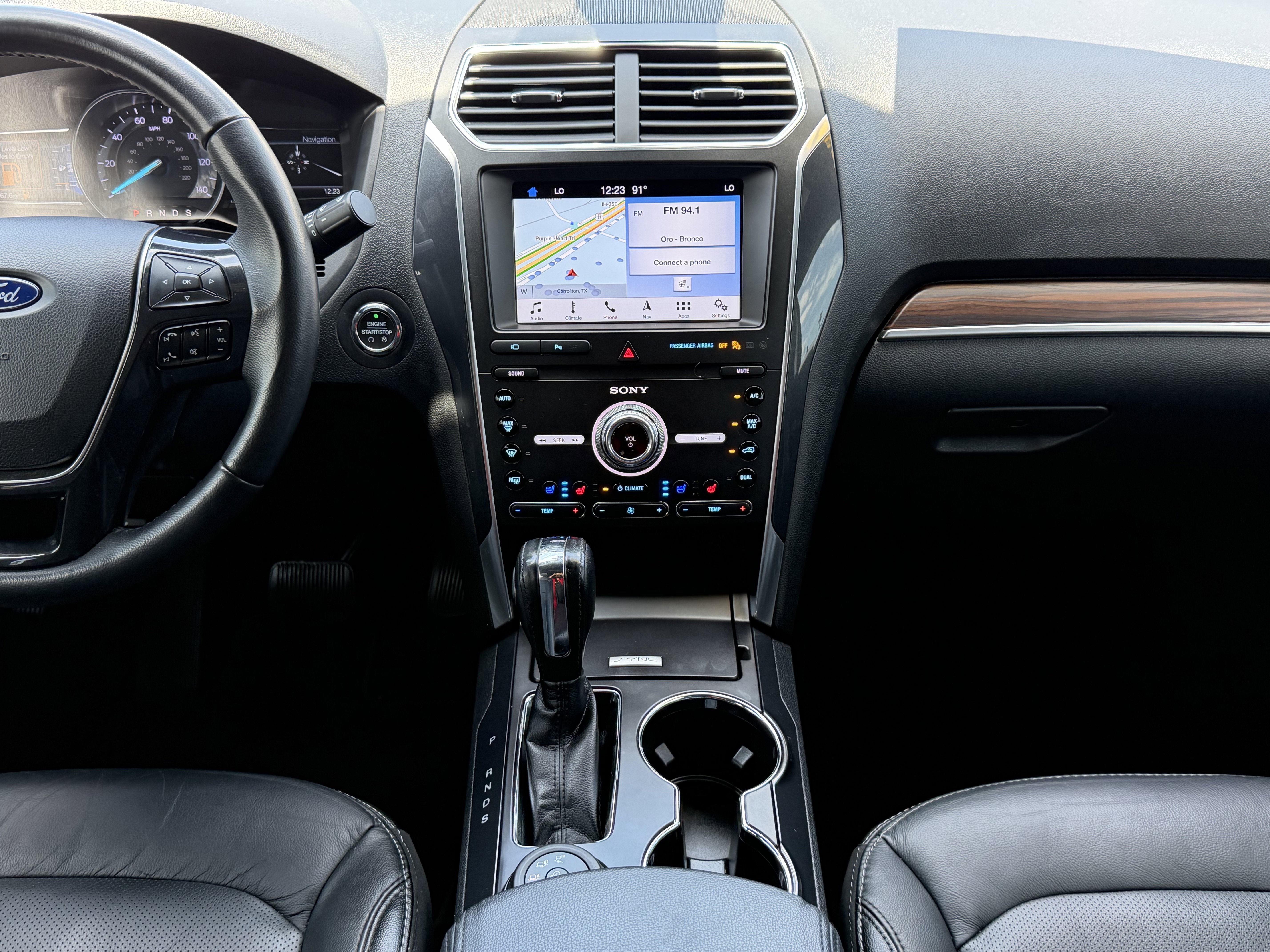 Certified 2019 Ford Explorer Limited w/ Ford Safe & Smart Package AWD/4WD image 15