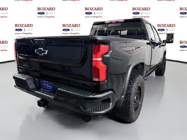 Used 2024 Chevrolet Silverado 2500 High Country w/ High Country Premium Package AWD/4WD image 8