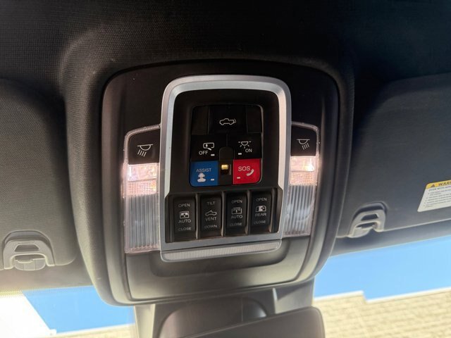 Used 2019 RAM 1500 Limited AWD/4WD image 33
