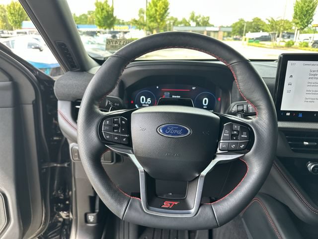 Certified 2026 Ford Explorer ST w/ Sun And Sound Package AWD/4WD image 15