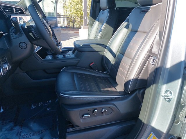 Used 2023 GMC Sierra 1500 AT4X image 15