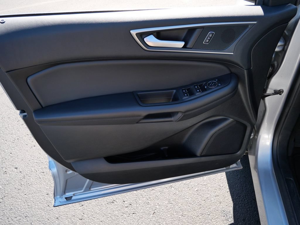 Certified 2024 Ford Edge SEL AWD/4WD image 13