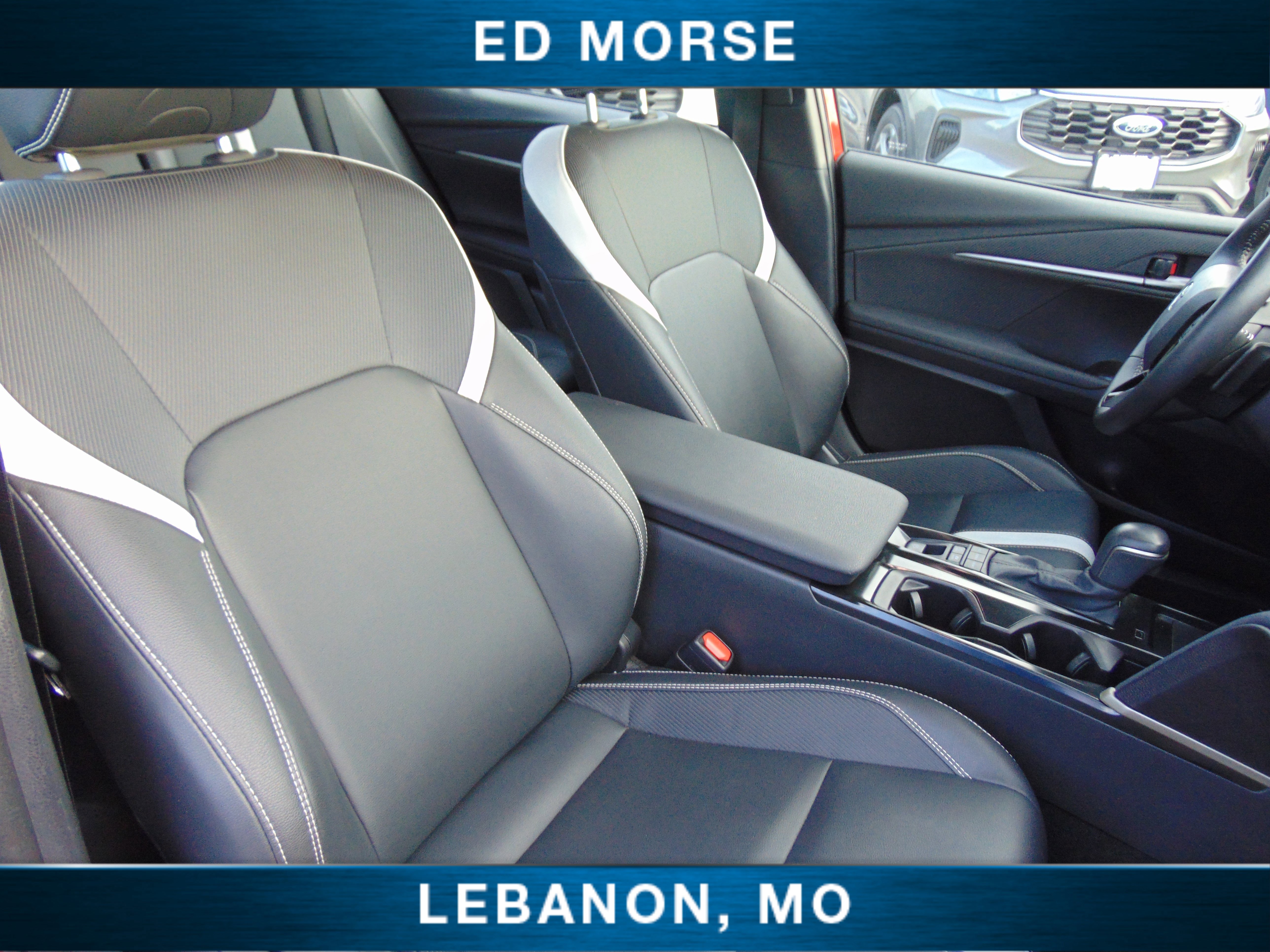 Used 2025 Toyota Camry SE image 15