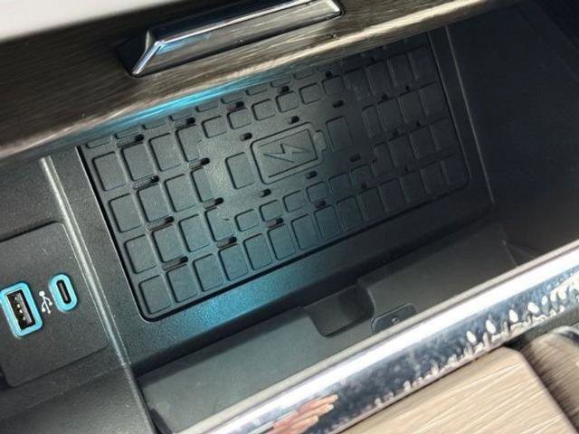 Certified 2022 Ford Expedition Max Limited image 37