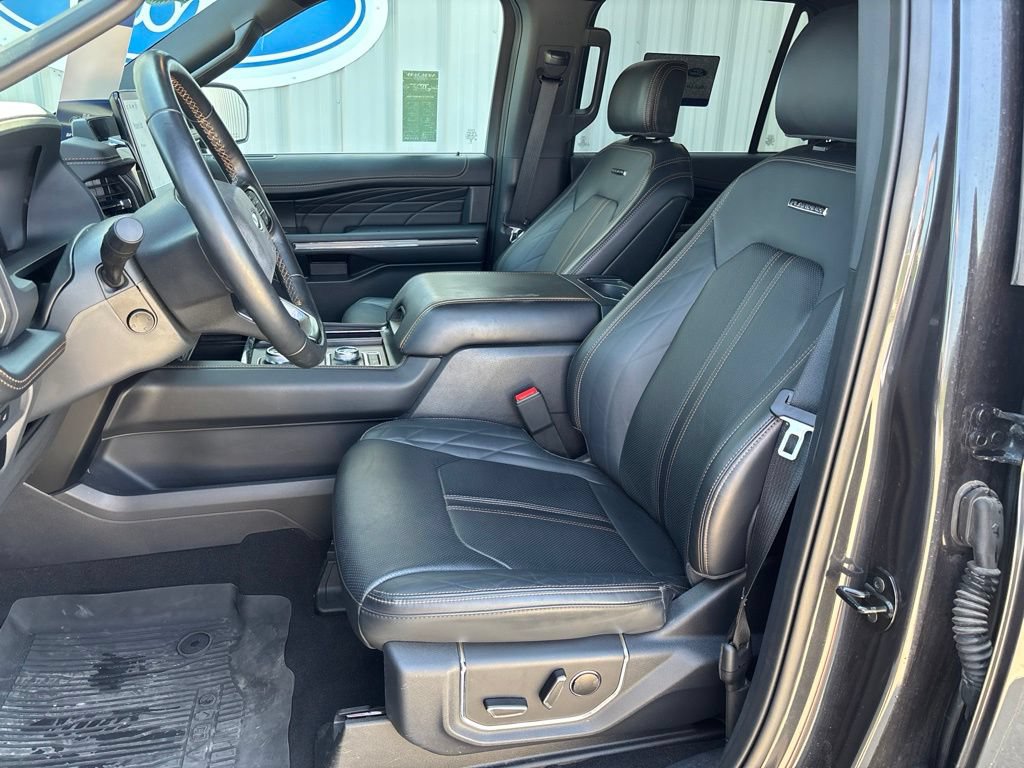 Certified 2024 Ford Expedition Platinum AWD/4WD image 13