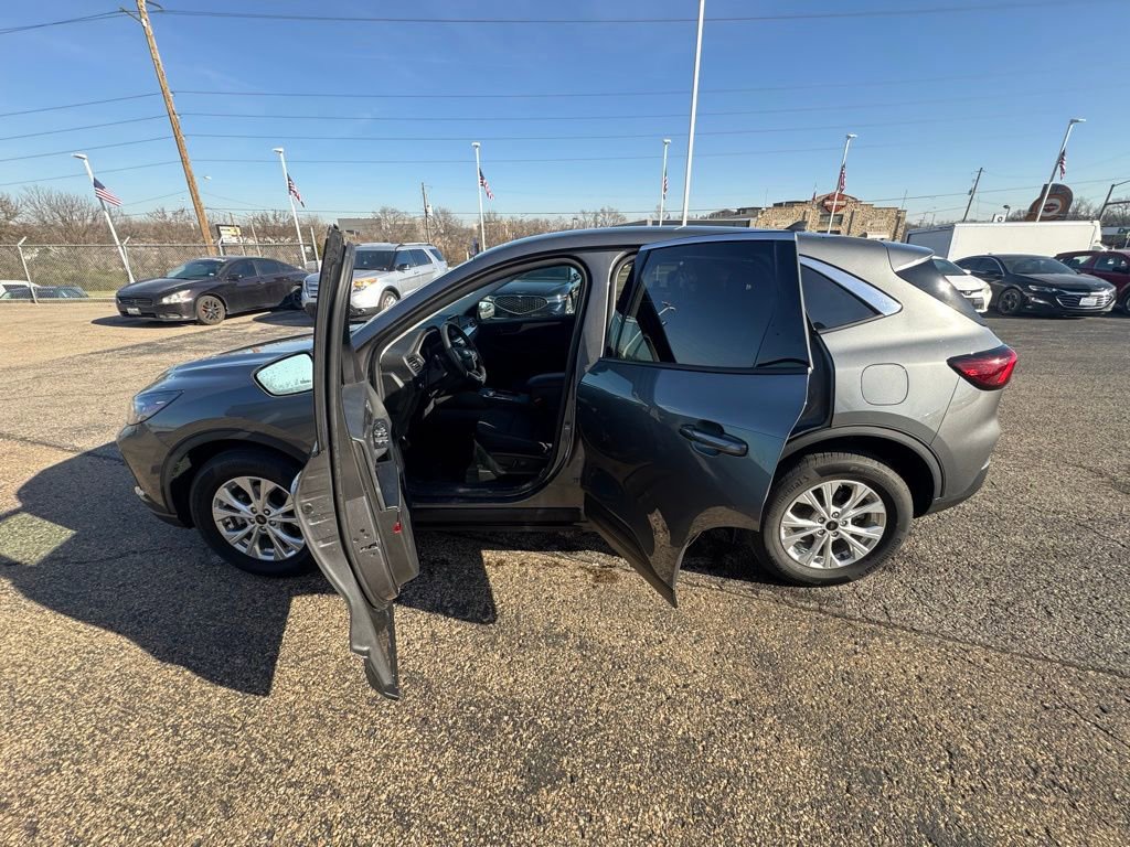 Certified 2023 Ford Escape Active image 7