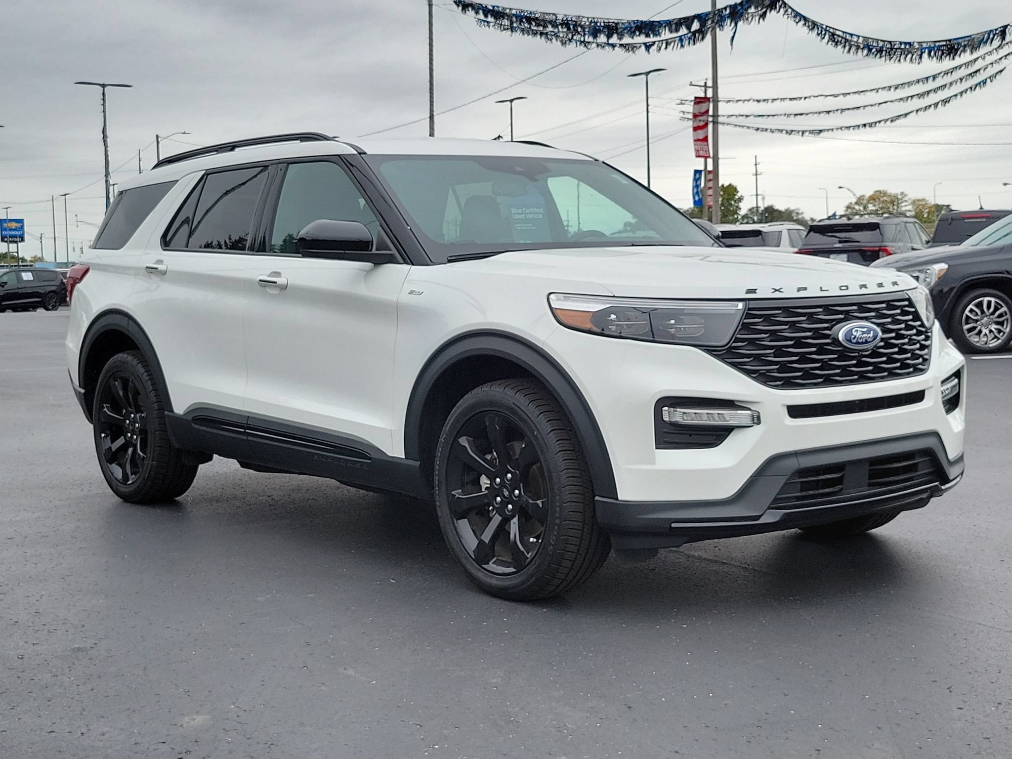 Certified 2023 Ford Explorer ST-Line w/ Class IV Trailer Tow Package AWD/4WD image 2