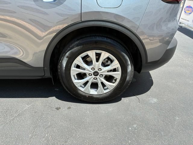 Certified 2024 Ford Escape Active FWD image 17
