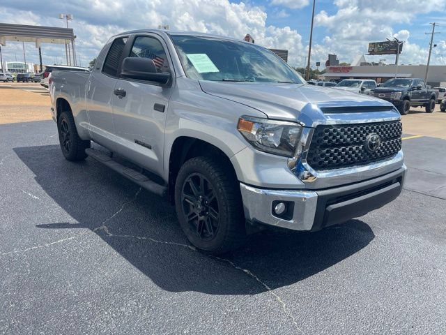 Used 2020 Toyota Tundra SR5 w/ SR5 Upgrade Package RWD image 10