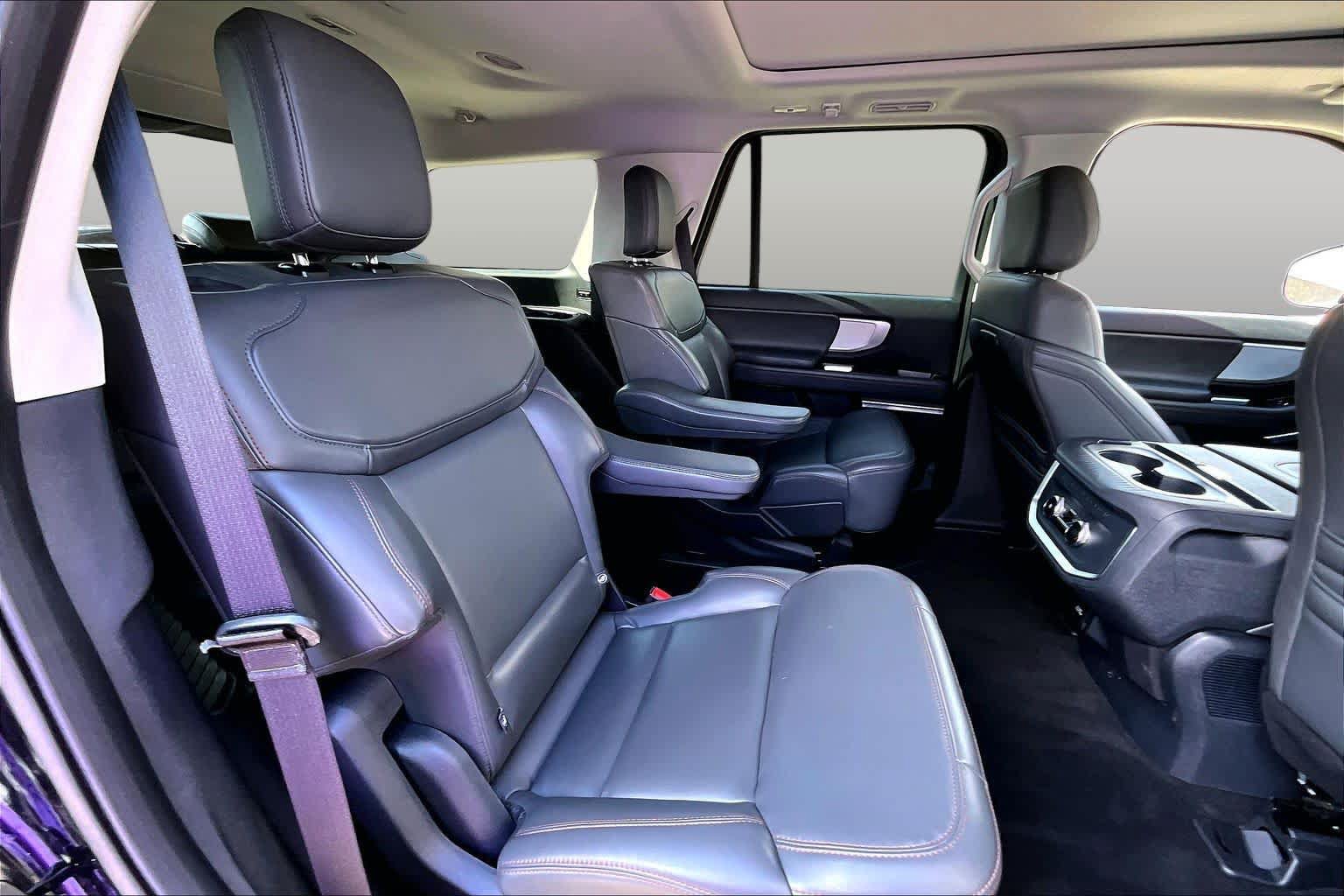 Certified 2025 Ford Expedition Active RWD image 20