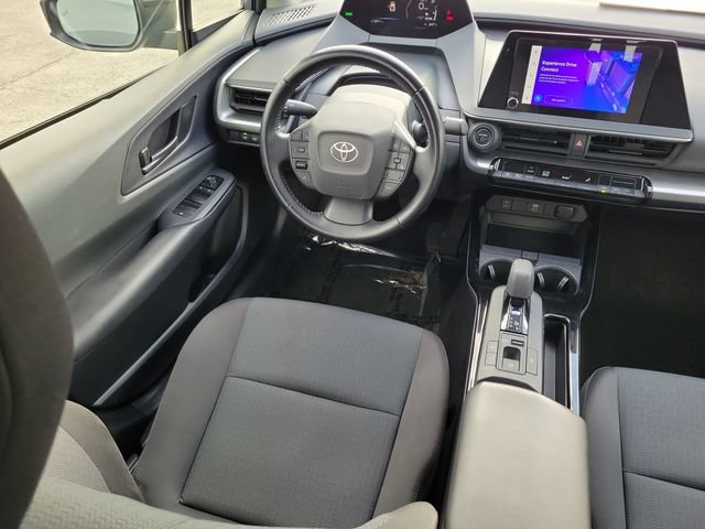 Used 2024 Toyota Prius LE FWD image 14