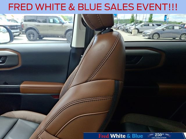 Certified 2025 Ford Bronco Sport Outer Banks w/ Outer Banks Tech Package+ AWD/4WD image 17
