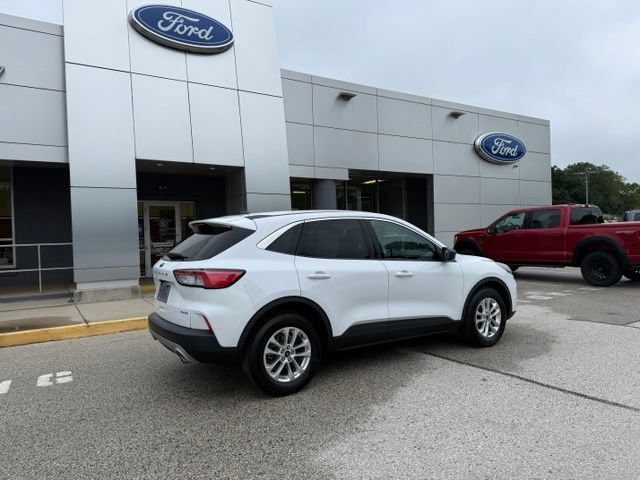 Certified 2022 Ford Escape SE w/ Convenience Package AWD/4WD image 16
