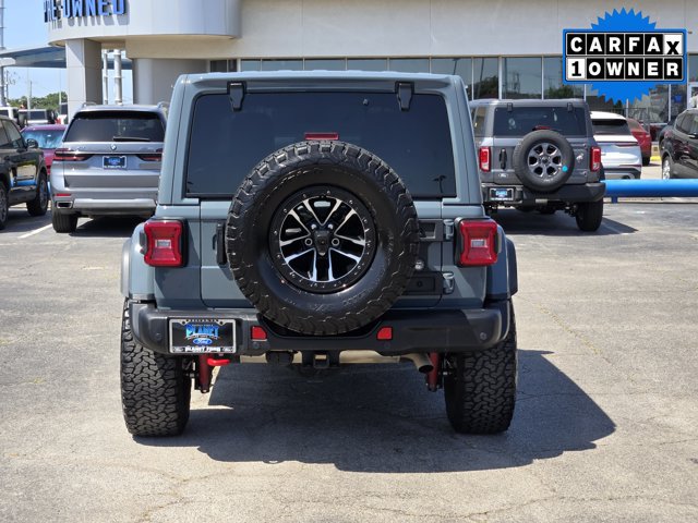 Used 2024 Jeep Wrangler Unlimited Rubicon AWD/4WD image 6