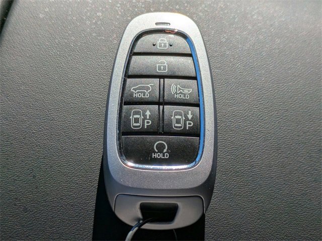 Used 2023 Hyundai Santa Fe Calligraphy image 30