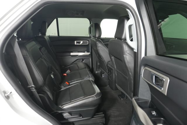 Certified 2023 Ford Explorer XLT w/ Equipment Group 202A image 23