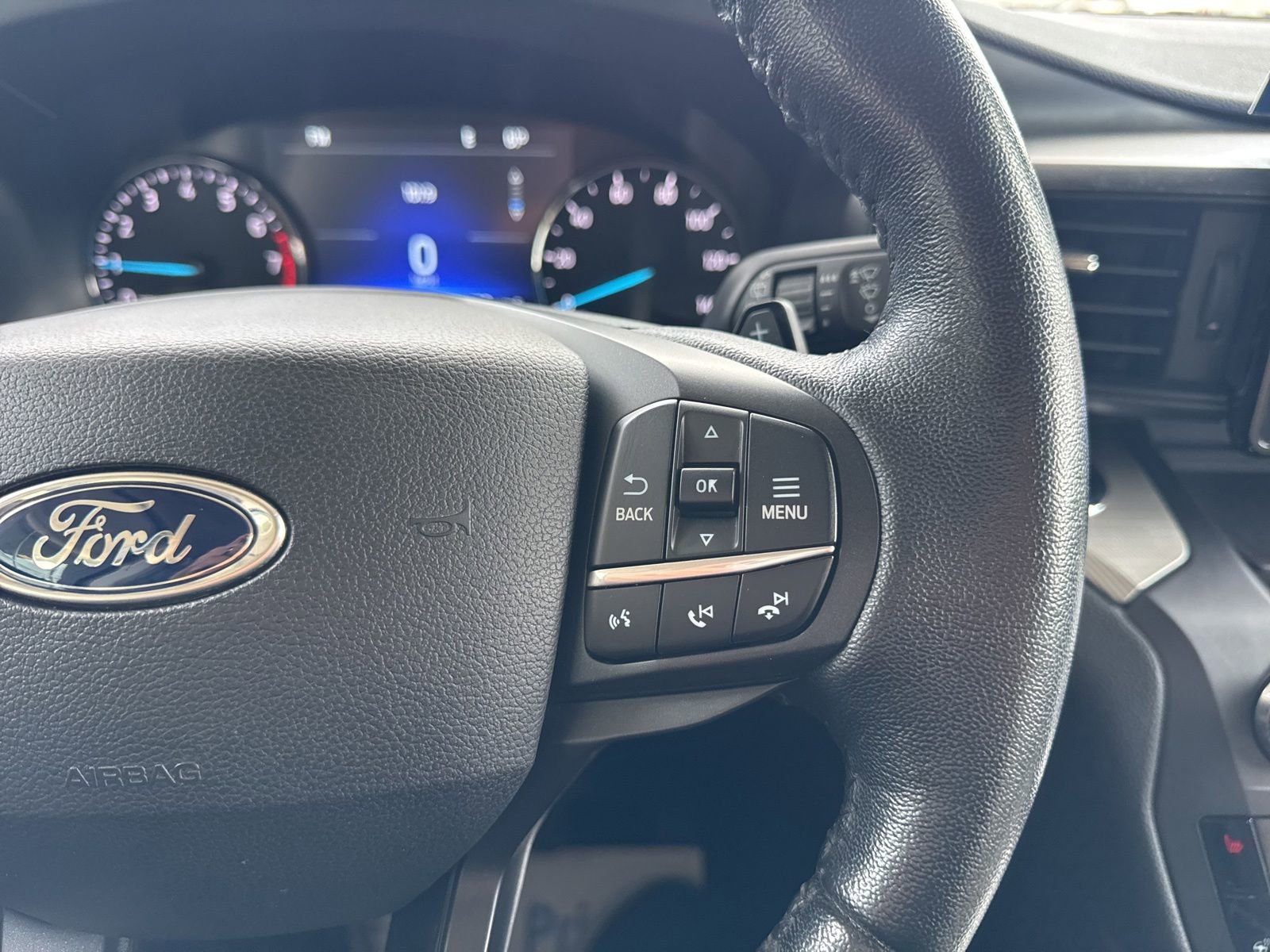 Certified 2020 Ford Explorer XLT w/ Comfort Package AWD/4WD image 30