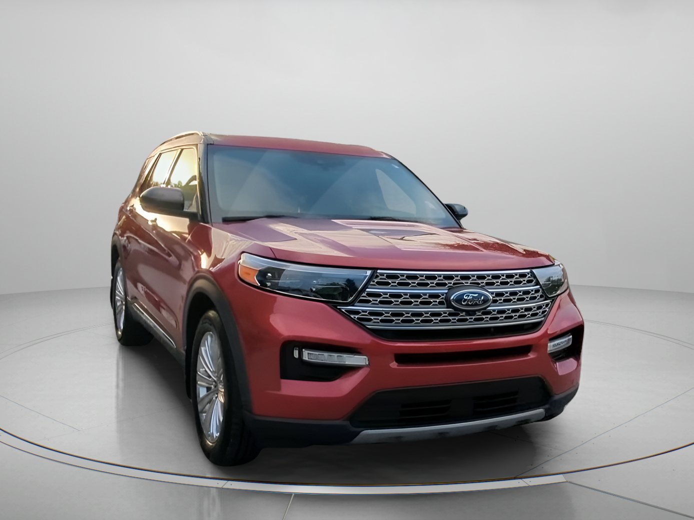 Certified 2022 Ford Explorer Limited w/ Equipment Group 301A RWD image 4