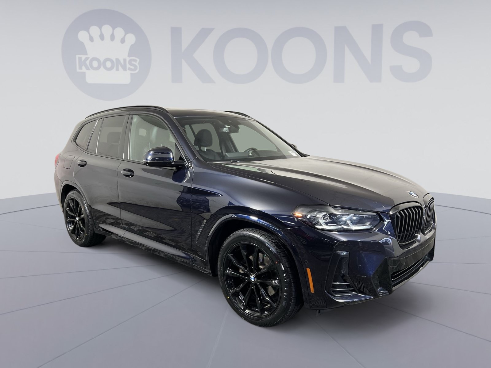 Used 2023 BMW X3 xDrive30i w/ M Sport Package AWD/4WD image 2
