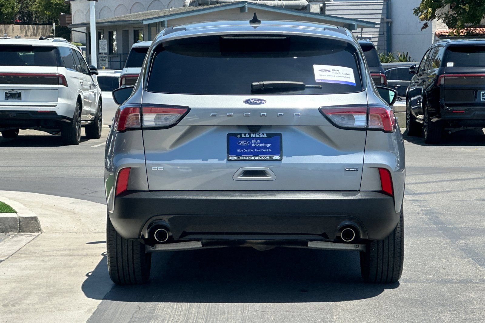 Certified 2022 Ford Escape SE w/ SE Sport Appearance Package FWD image 4
