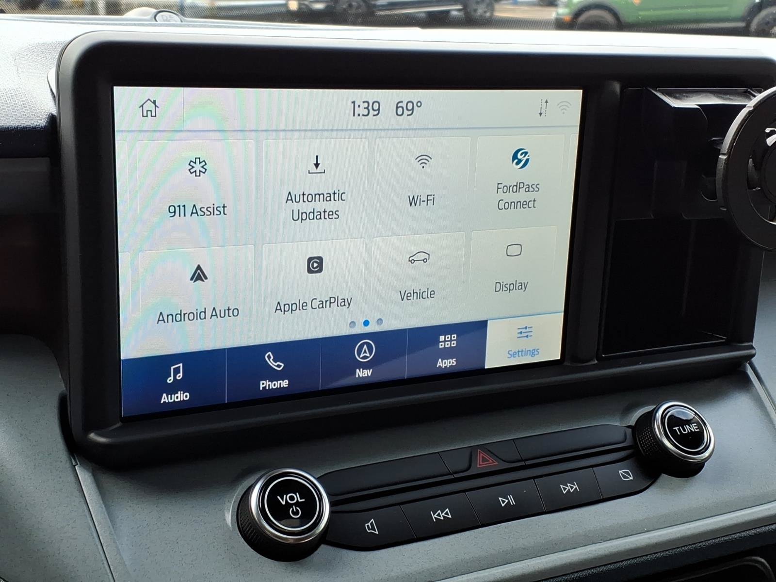 Certified 2024 Ford Maverick Lariat FWD image 18