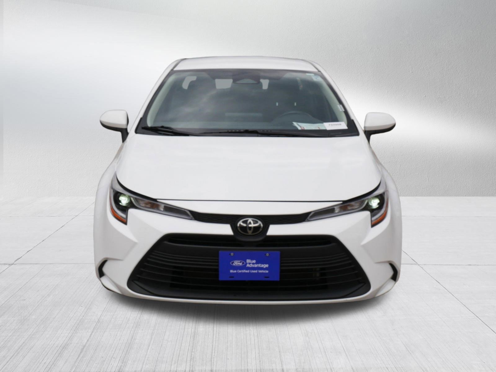 Used 2023 Toyota Corolla LE FWD image 8