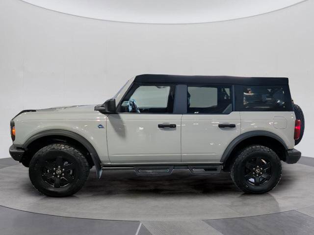 Certified 2022 Ford Bronco Black Diamond image 2