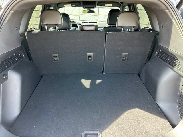 Certified 2023 Ford Escape ST-Line w/ Tech Pack #1 AWD/4WD image 11