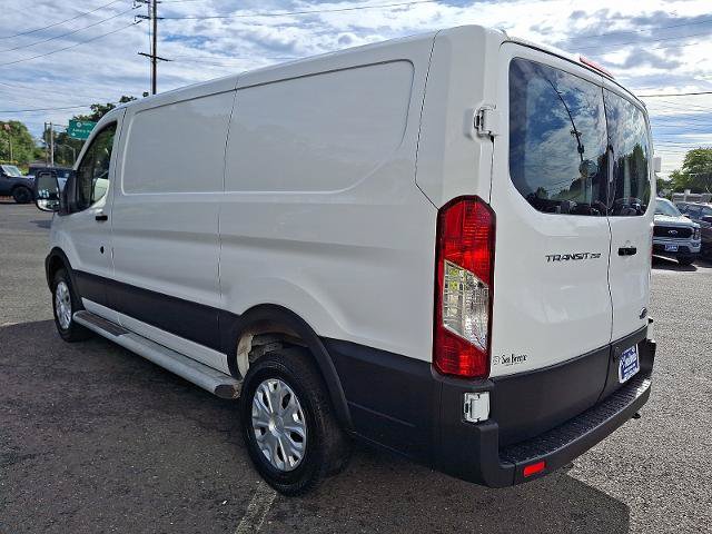 Certified 2025 Ford Transit 250 Low Roof w/ Exterior Upgrade Package RWD image 4