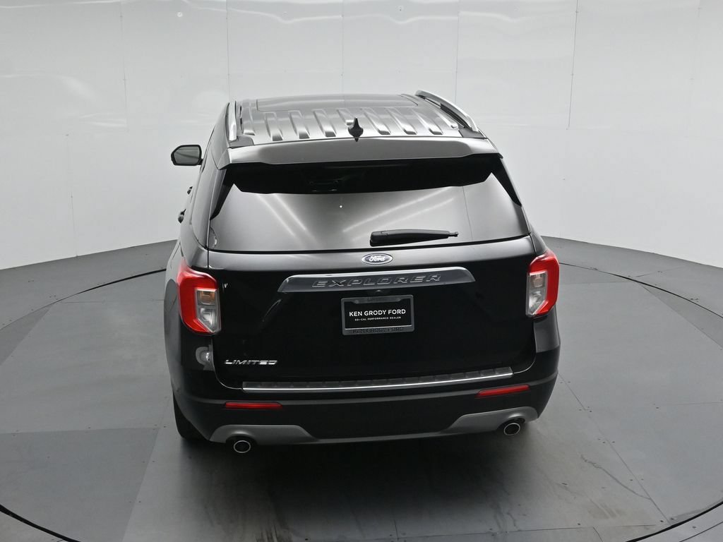 Certified 2022 Ford Explorer Limited w/ Equipment Group 301A RWD image 43