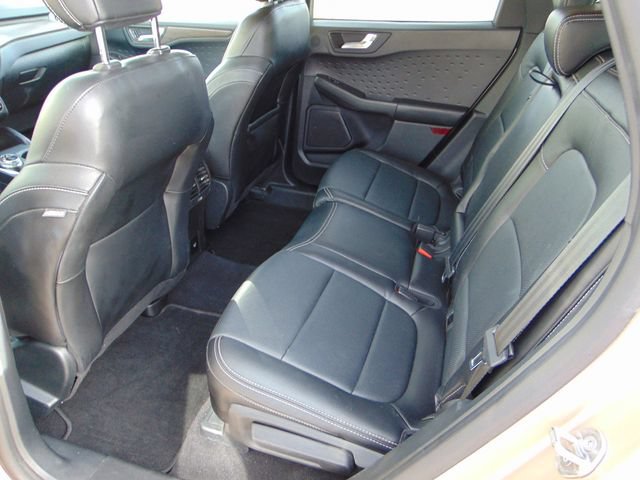 Certified 2020 Ford Escape Titanium AWD/4WD image 20