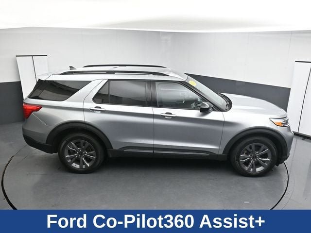 Certified 2024 Ford Explorer XLT w/ Equipment Group 202A AWD/4WD image 26