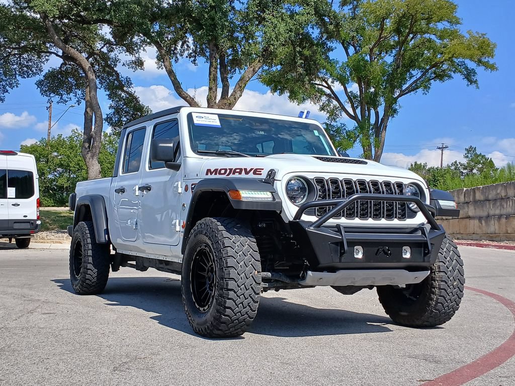 Used 2024 Jeep Gladiator Mojave w/ Convenience Group