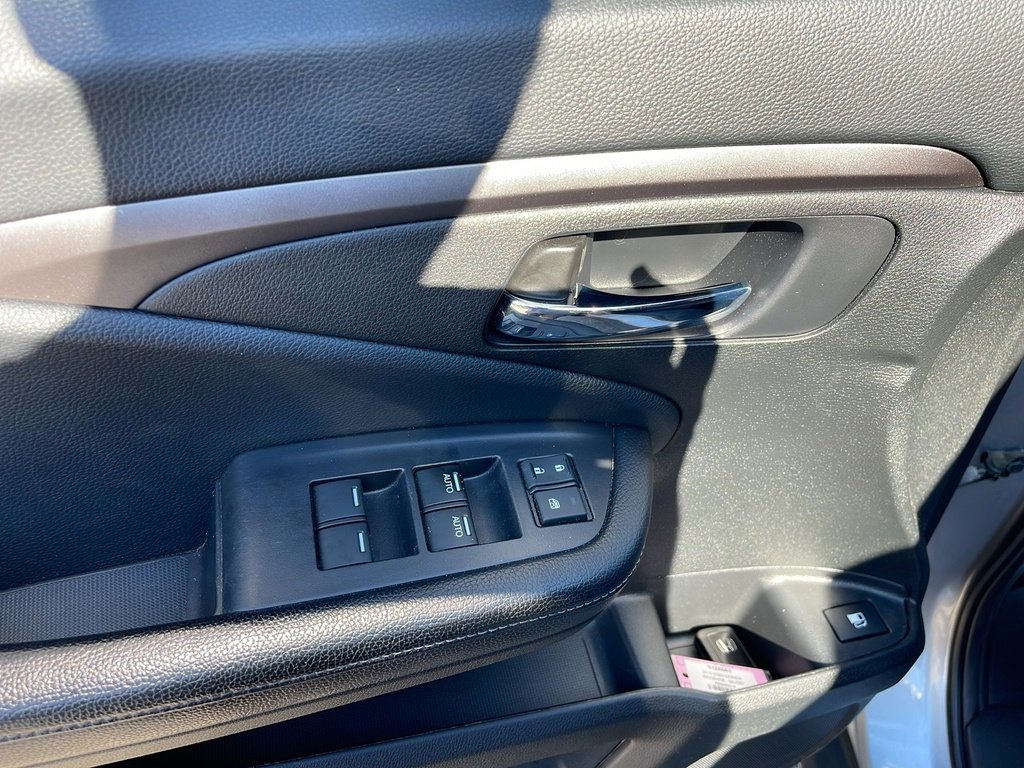 Used 2019 Honda Ridgeline RTL image 9