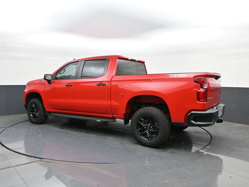Used 2019 Chevrolet Silverado 1500 Custom Trail Boss w/ Custom Convenience Package image 5