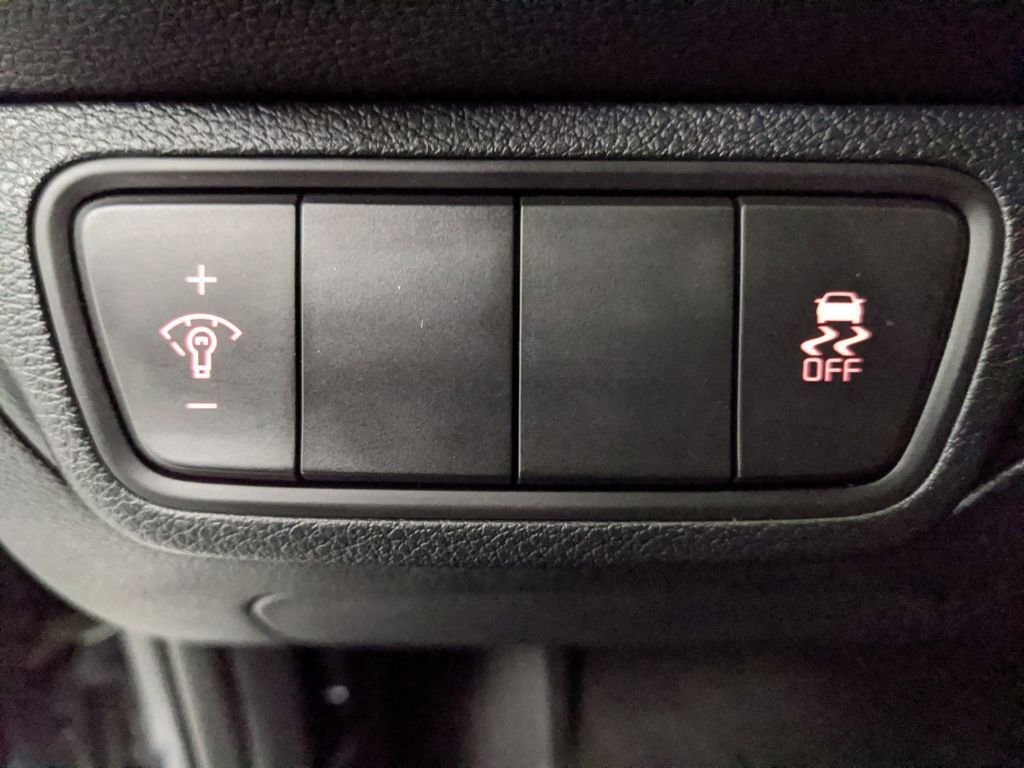 Used 2024 Kia Forte LXS image 14