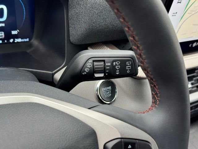 Certified 2025 Ford Explorer Active AWD/4WD image 33