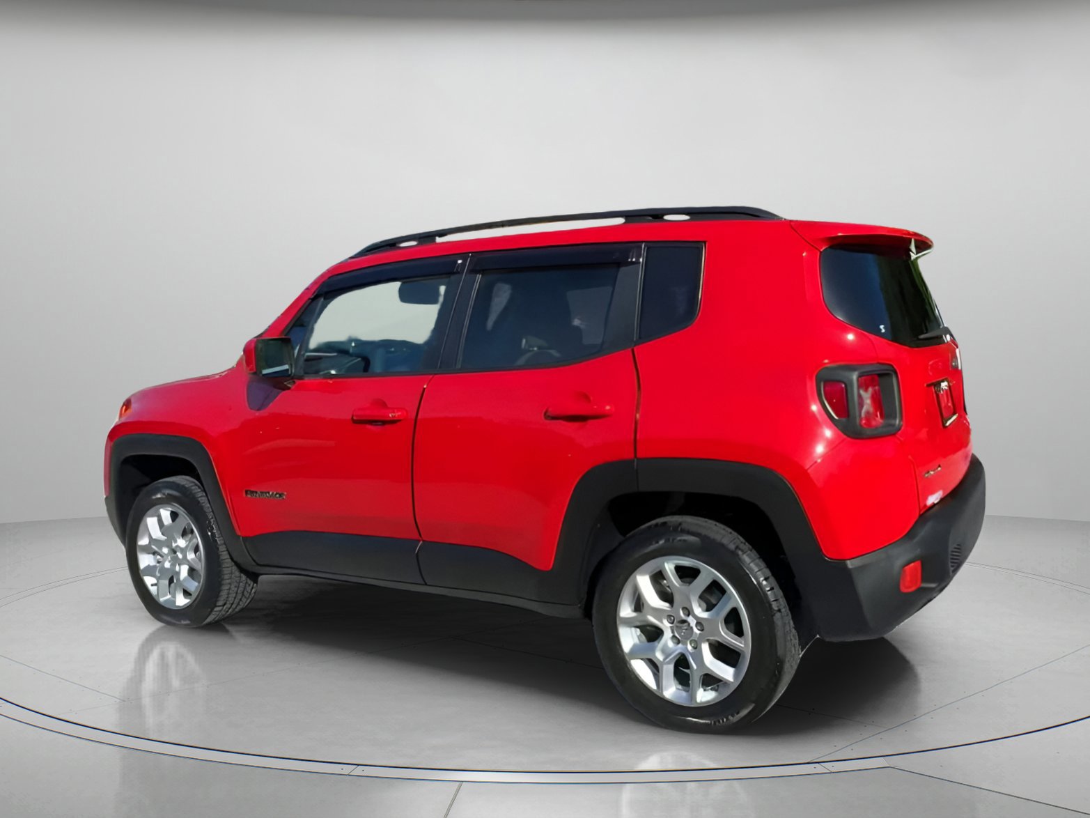 Used 2018 Jeep Renegade Latitude image 11