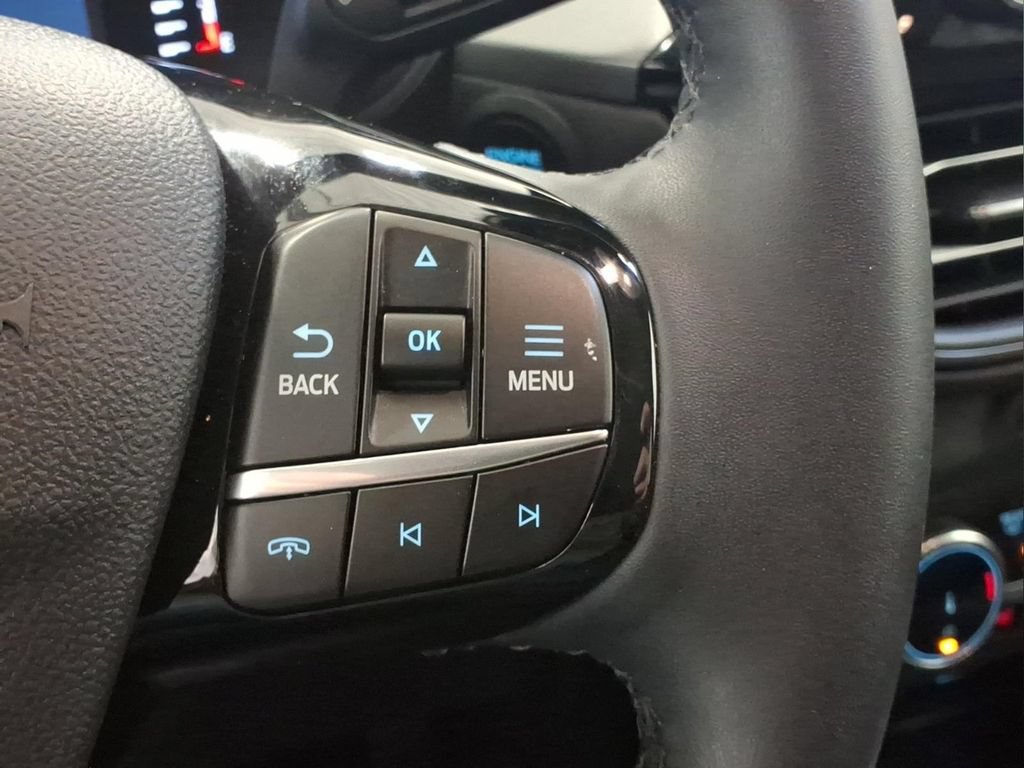 Certified 2023 Ford Escape Active AWD/4WD image 18