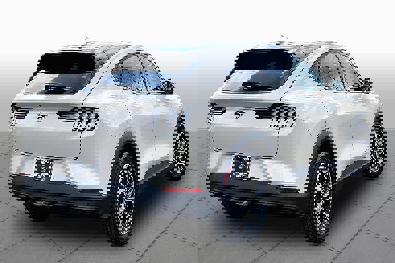 Certified 2025 Ford Mustang Mach-E Select w/ Comfort Package Lite RWD image 3