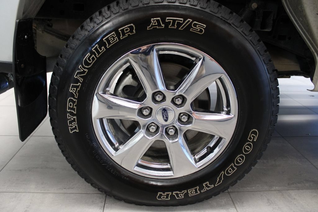 Certified 2018 Ford F150 XLT w/ Equipment Group 302A Luxury AWD/4WD image 11