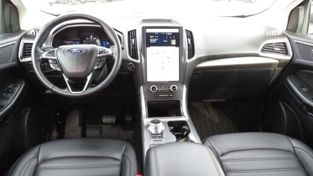Certified 2022 Ford Edge SEL w/ Convenience Package image 9