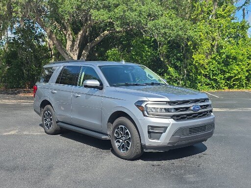Certified 2024 Ford Expedition XLT RWD image 14