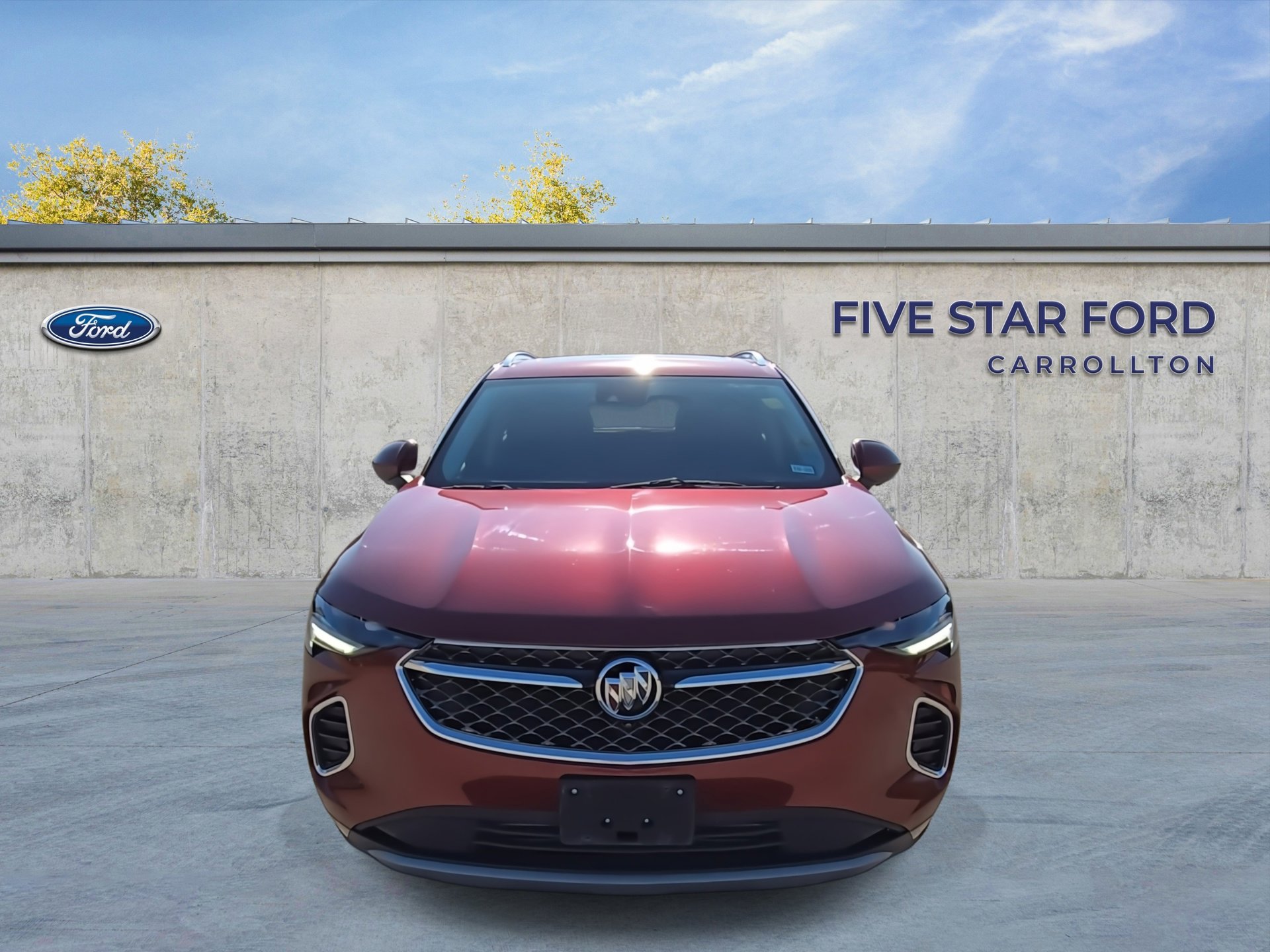 Used 2022 Buick Envision Avenir w/ Technology Package II image 4