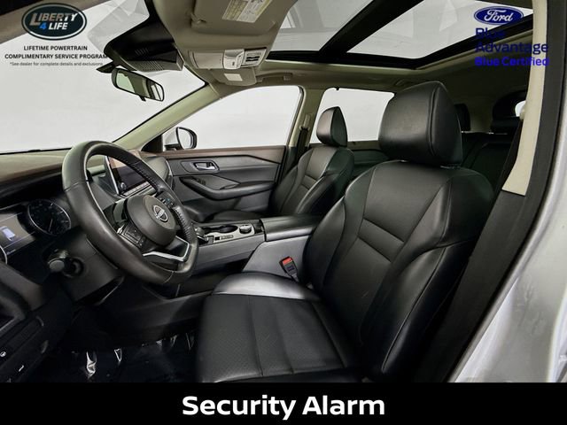 Used 2023 Nissan Rogue SV w/ SV Premium B Package image 20