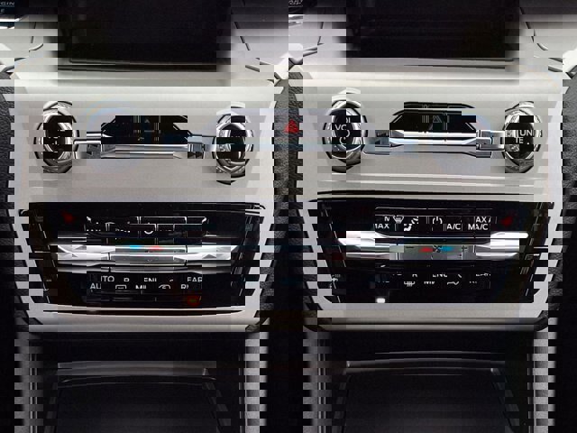 Certified 2023 Ford Explorer XLT w/ Equipment Group 202A image 14