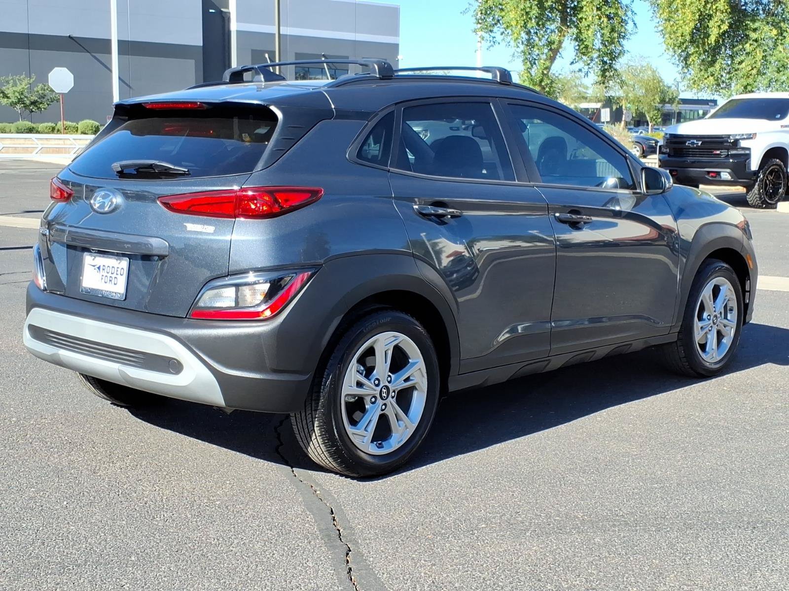 Used 2023 Hyundai Kona SEL FWD image 5